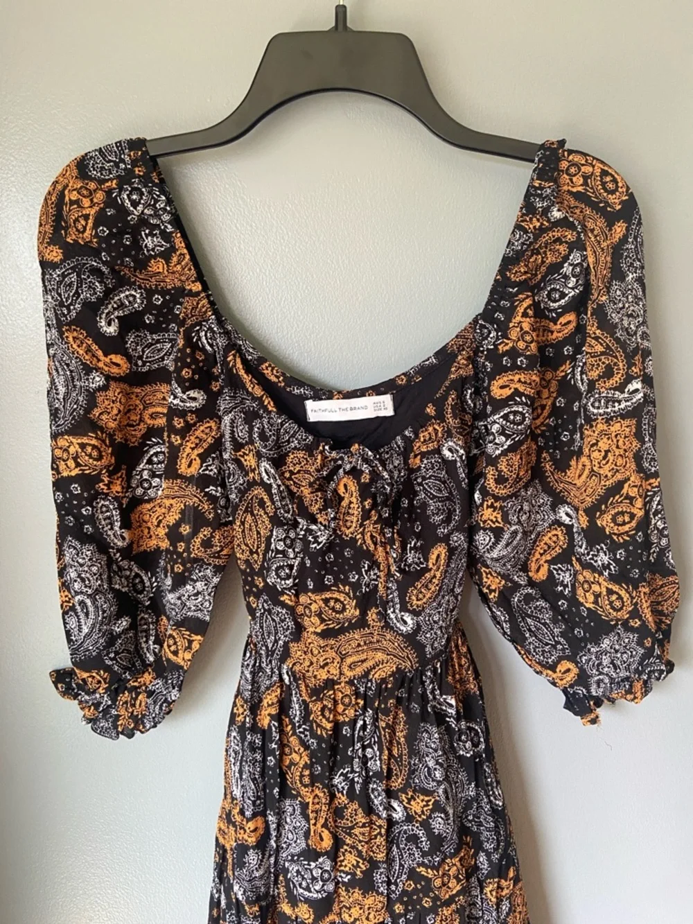 Faithfull the Brand Darsha Midi Dress in Ankara Paisley Print - Picture 5 of 8